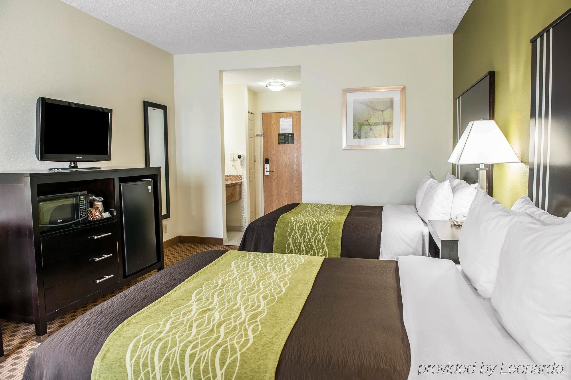 Comfort Inn East Индианаполис Экстерьер фото